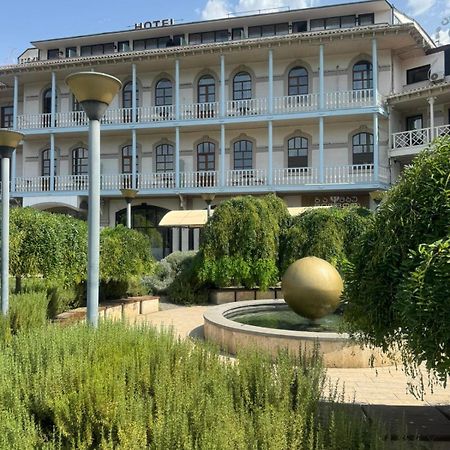 Hotel Beka Palace Tiflis Dış mekan fotoğraf