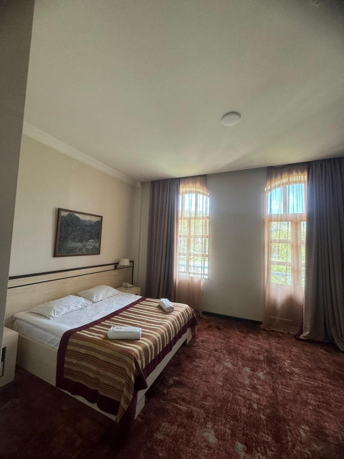 Hotel Beka Palace Tiflis Dış mekan fotoğraf